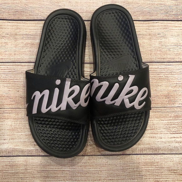 size 8 nike slides